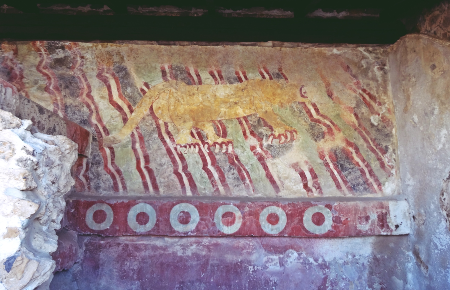 Surviving Jaguar Painting-along Calzada de Los Muertos